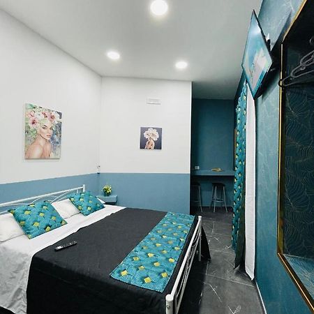 Conny Home Naples Luaran gambar