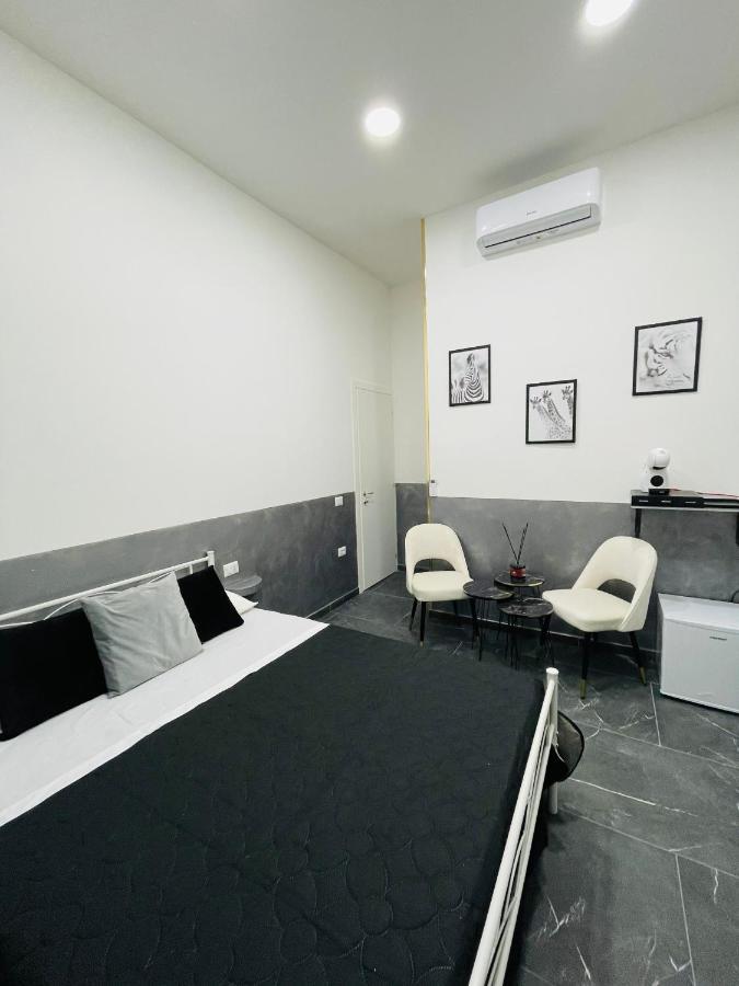 Conny Home Naples Luaran gambar